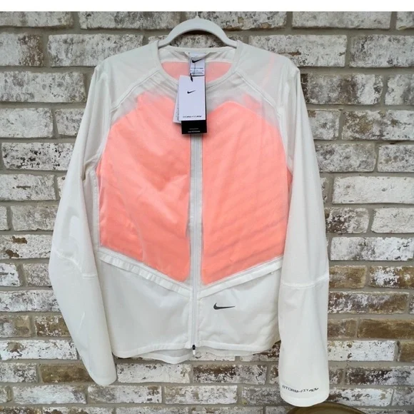 Nike Storm-FIT ADV Running Division Packable Jacket​ - Picture 5 of 9